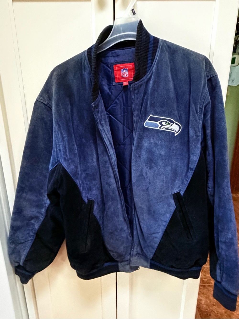 XL Leather Men’s Seahawks Jacket